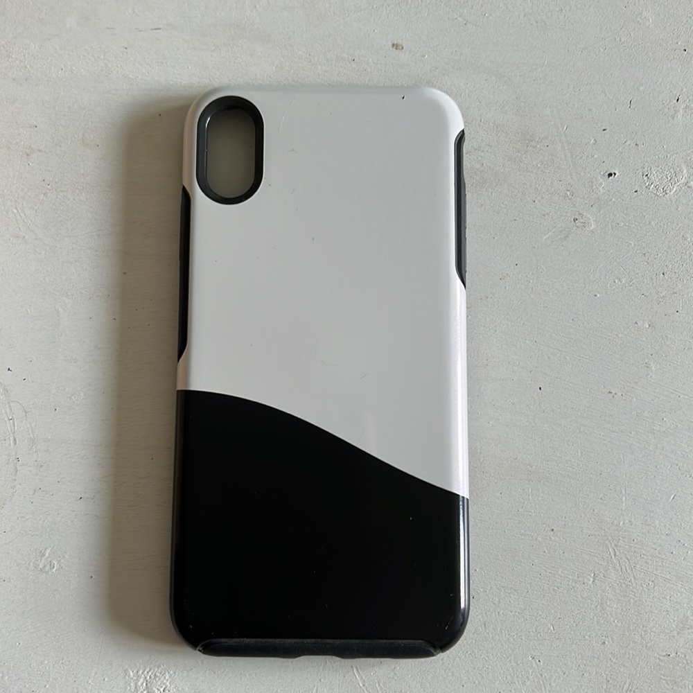 Otterbox symmetry for iPhone XS Max